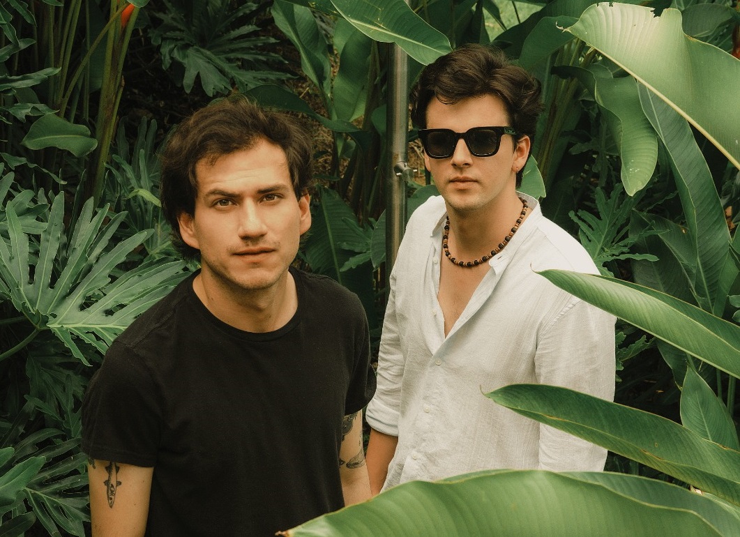 Corana presenta Los Detalles, pop latino contra el miedo